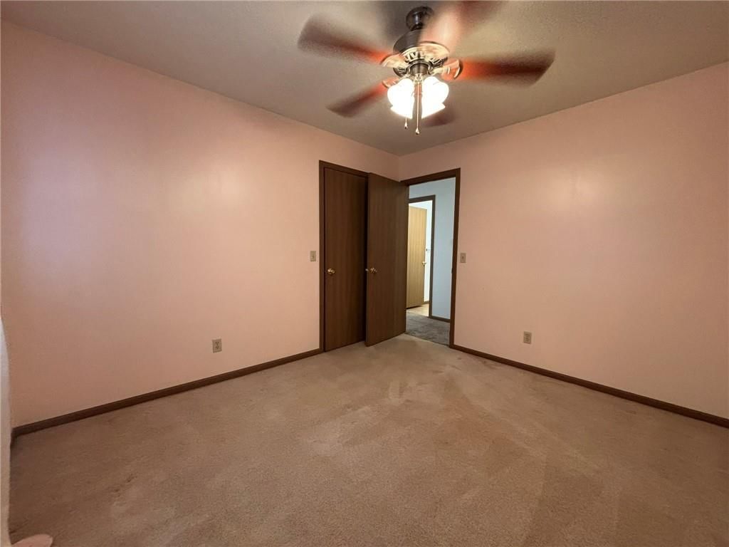 704 S 12th Terrace — photo 28