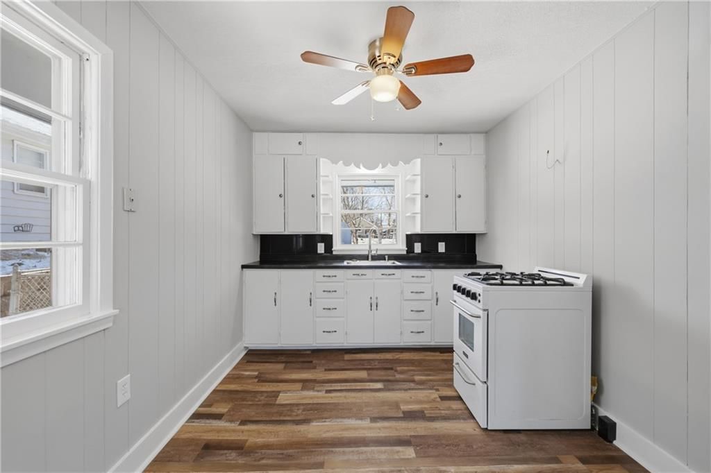 914 Locust Street — photo 8