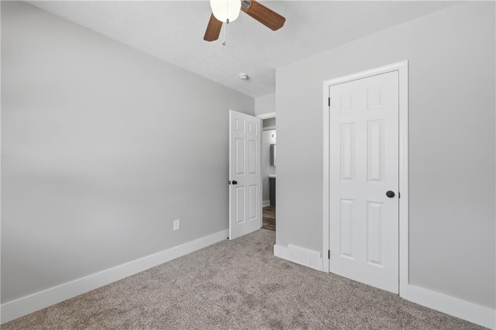 914 Locust Street — photo 14