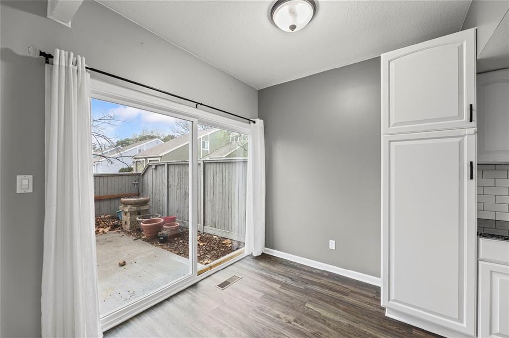 8058 Colony Lane — photo 11