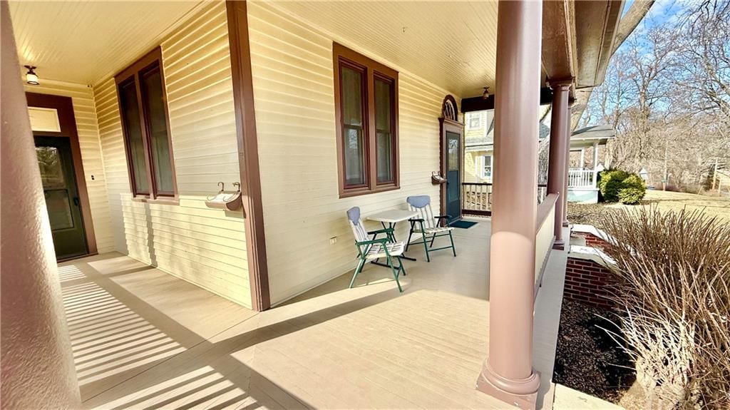 2324 Goff Avenue — photo 3