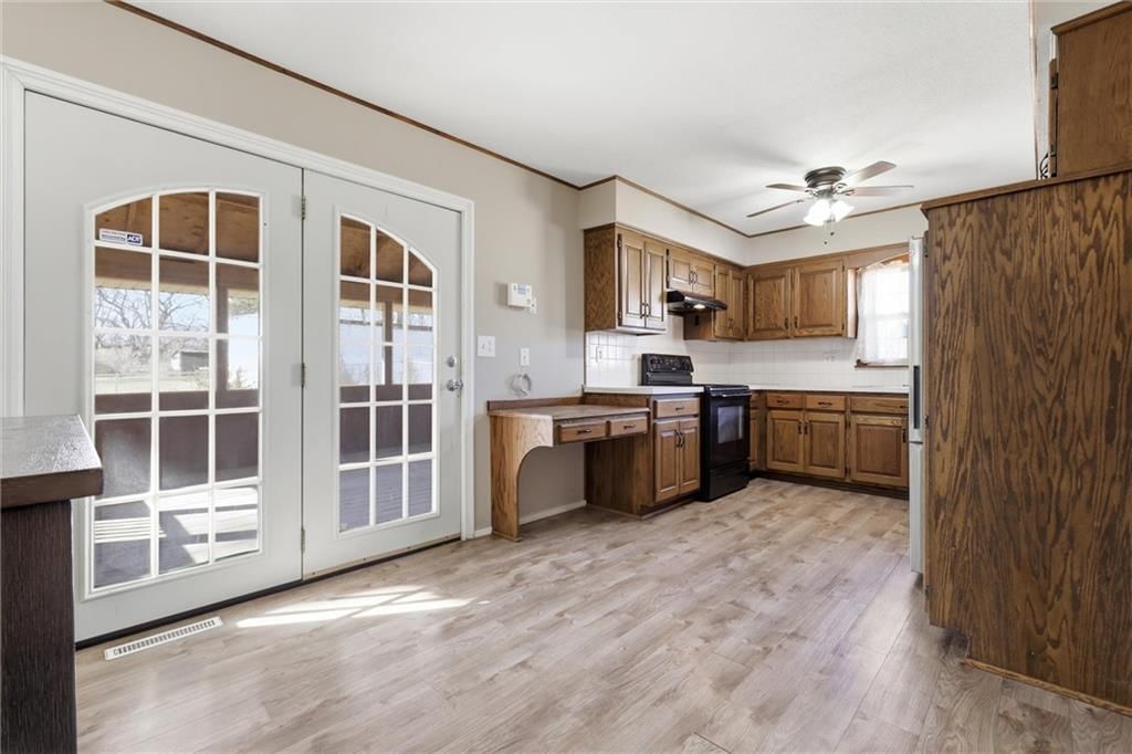6708 Manchester Avenue — photo 11