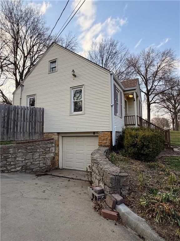 5210 Newton Street — photo 3