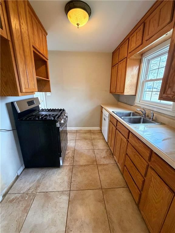 5210 Newton Street — photo 22