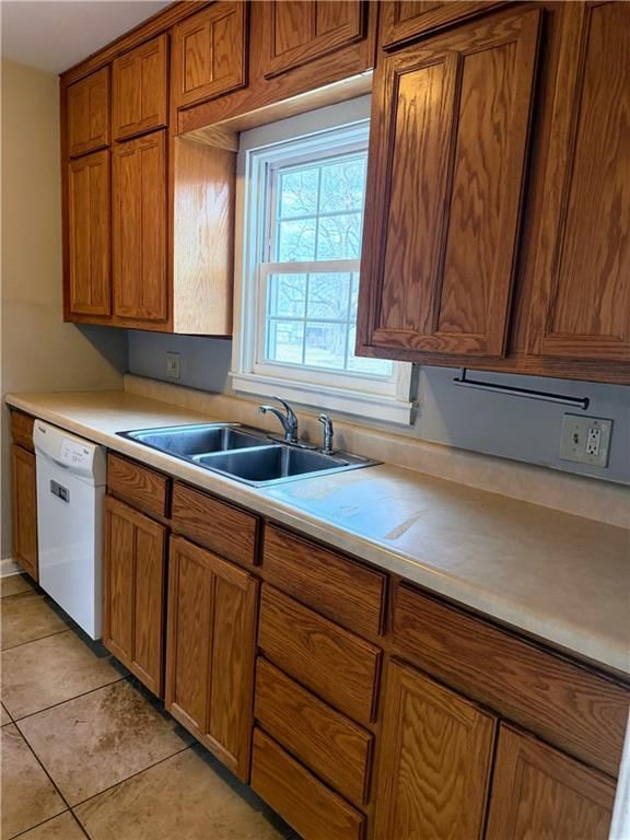 5210 Newton Street — photo 23