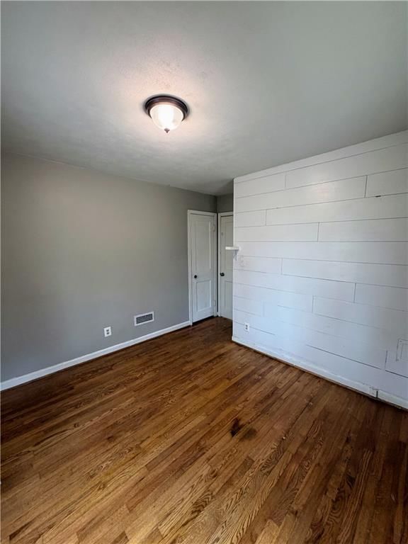5210 Newton Street — photo 30