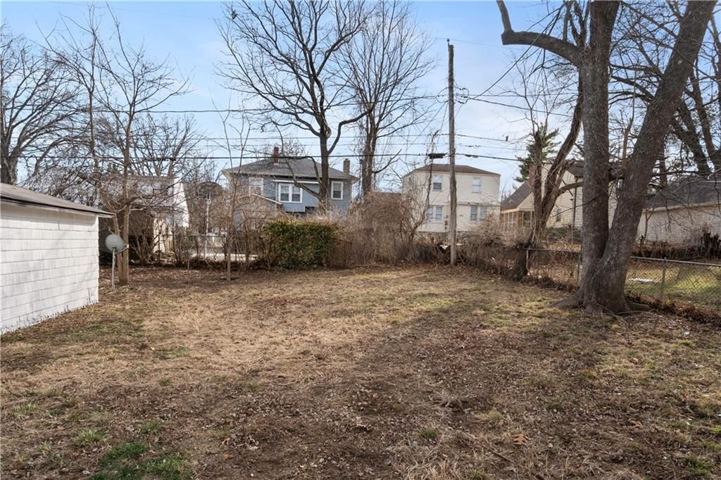 1421 E 77th Street — photo 23