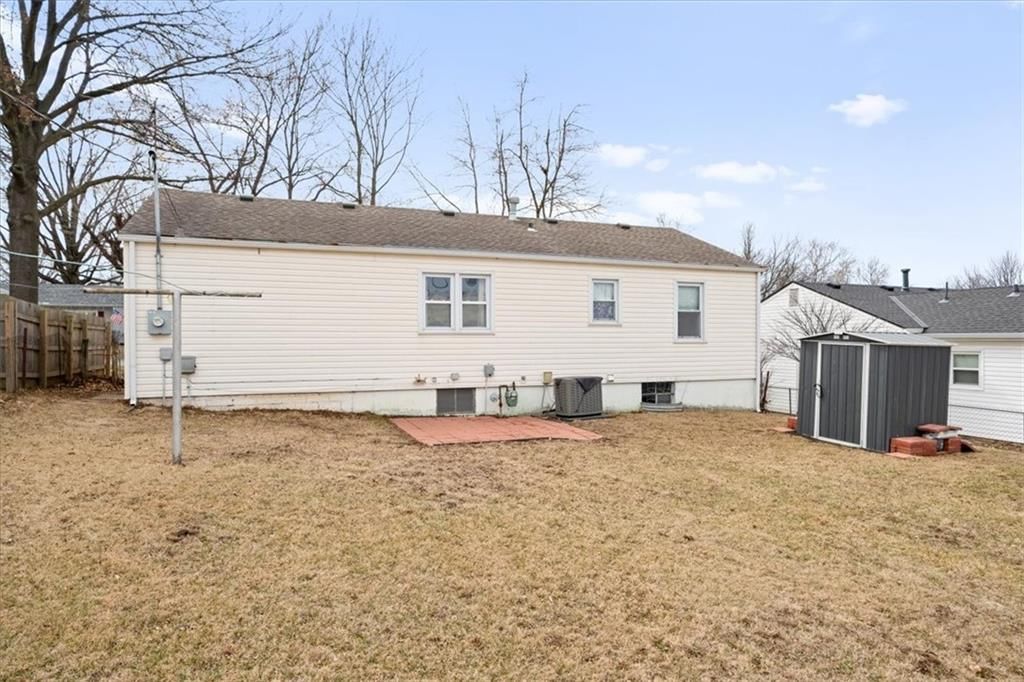 2408 NE 60th Street — photo 19