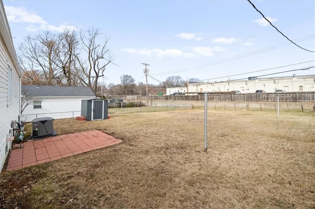 2408 NE 60th Street — photo 21