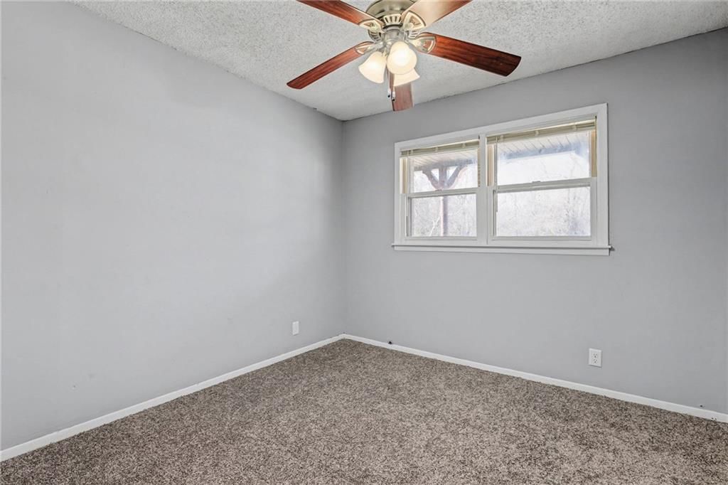 1907 Sun Valley Road — photo 14