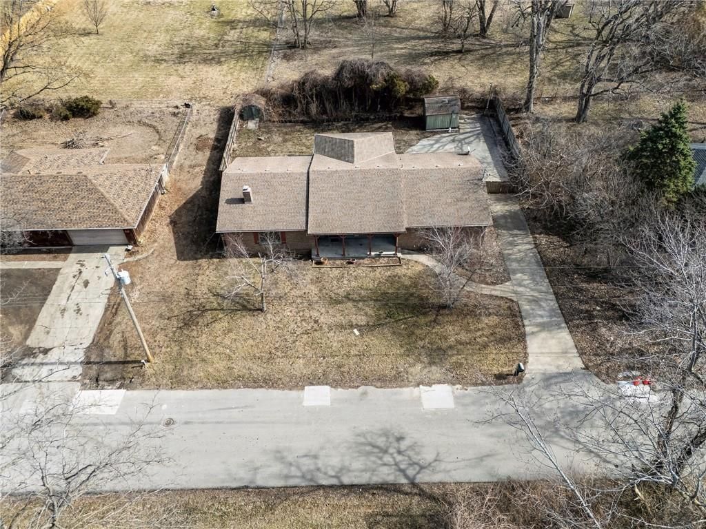 1907 Sun Valley Road — photo 26