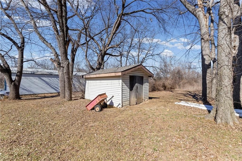 622 W Nickell Avenue — photo 41