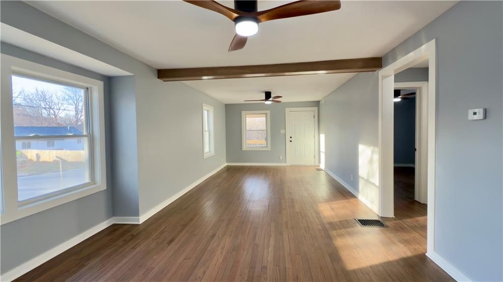 3031 Greeley Avenue — photo 3