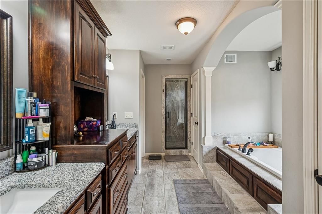 10012 NE 102nd Terrace — photo 21