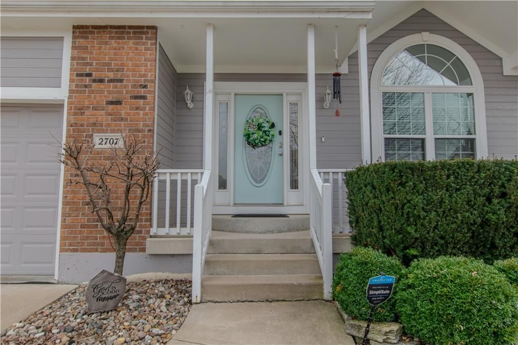 2707 SW Arthur Drive — photo 3