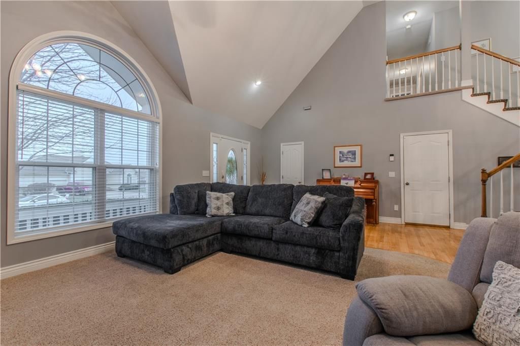 2707 SW Arthur Drive — photo 6