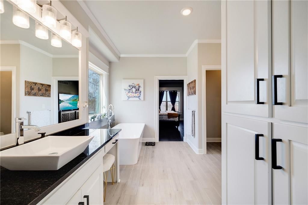 905 SE Wood Ridge Court — photo 24