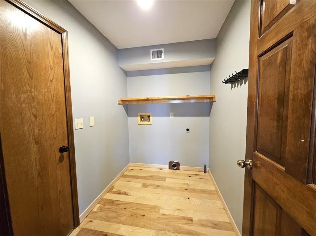 5809 N Spruce Avenue — photo 18
