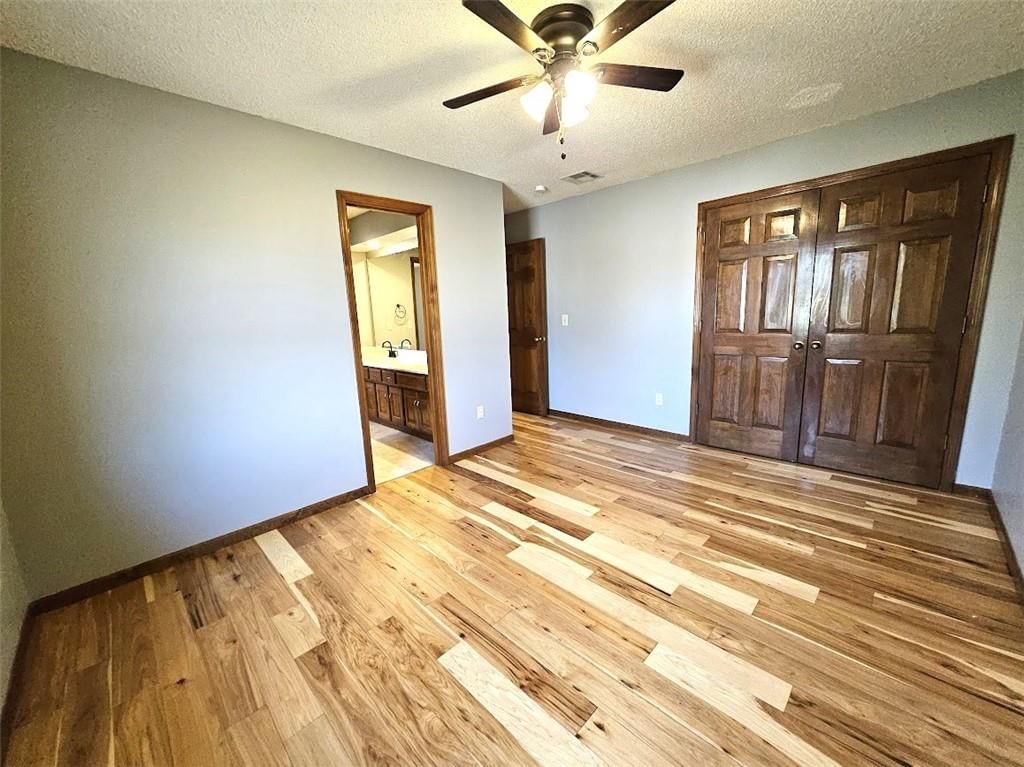 5809 N Spruce Avenue — photo 33