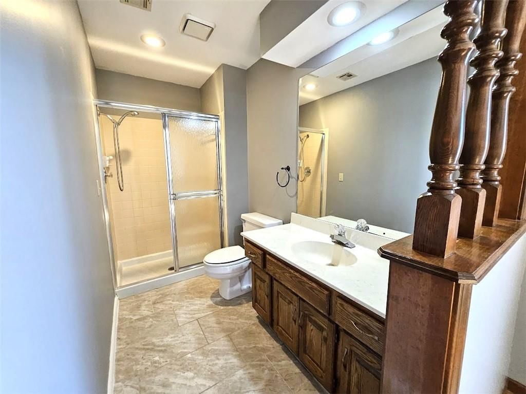 5809 N Spruce Avenue — photo 36