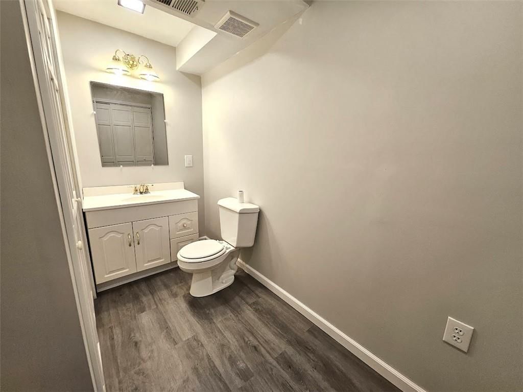 5809 N Spruce Avenue — photo 46