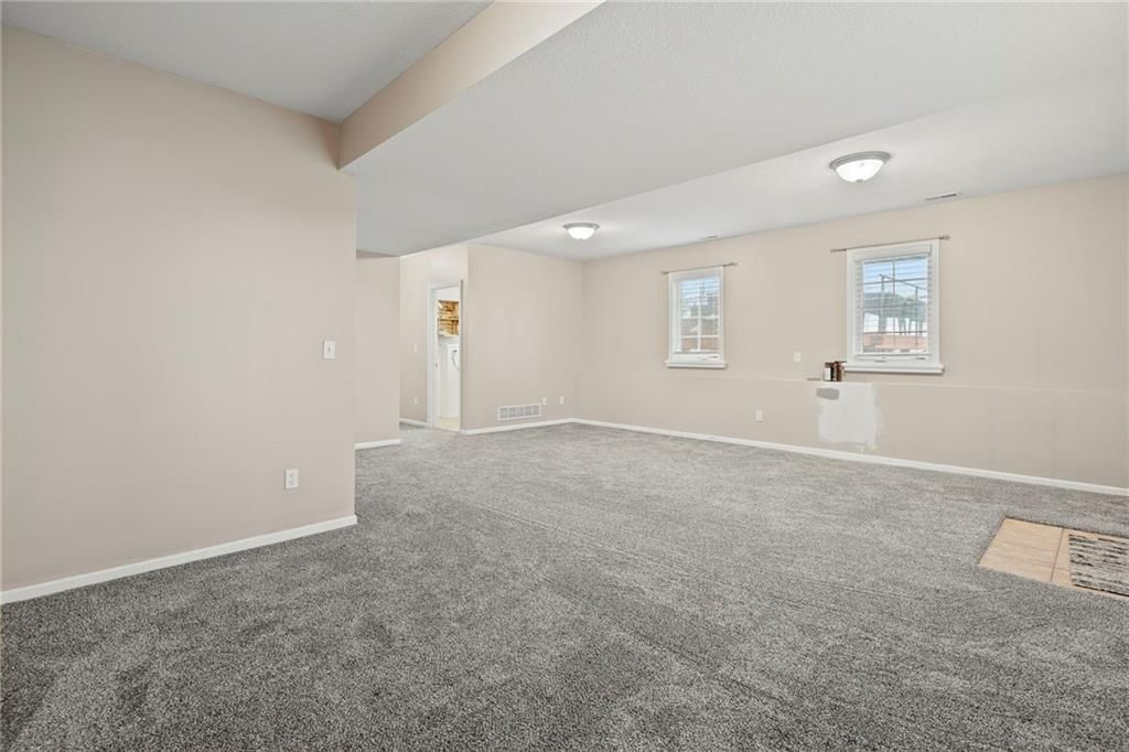 2090 N 900th Road — photo 31