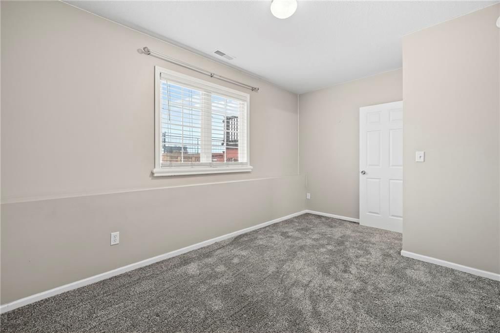 2090 N 900th Road — photo 34