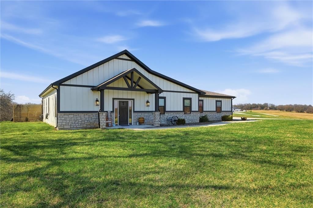 3826 S Sweeney Road — photo 41
