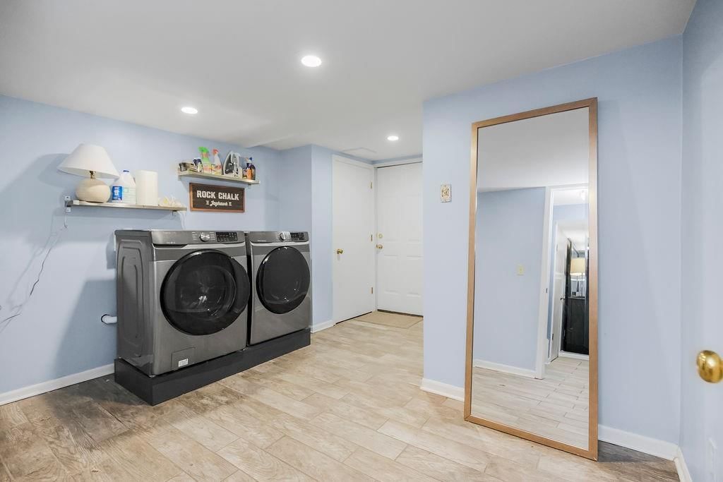 3010 W 72nd Terrace — photo 16