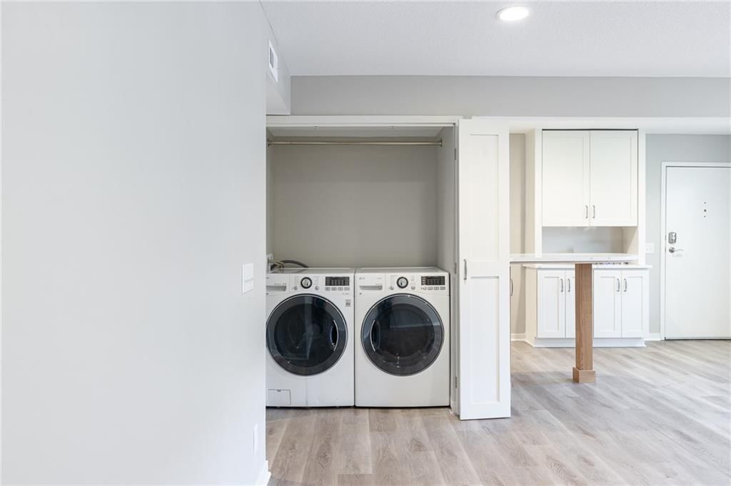 6206 Robinson Street — photo 17