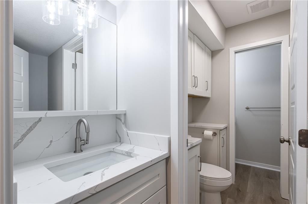6206 Robinson Street — photo 18
