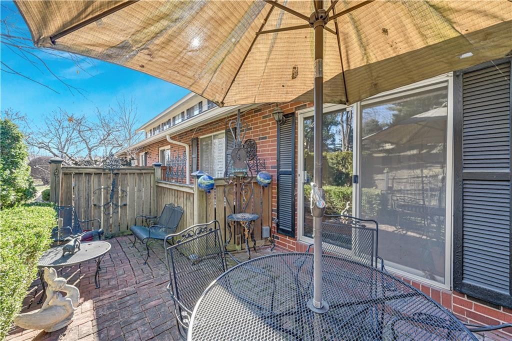 5308 W 103rd Terrace — photo 29