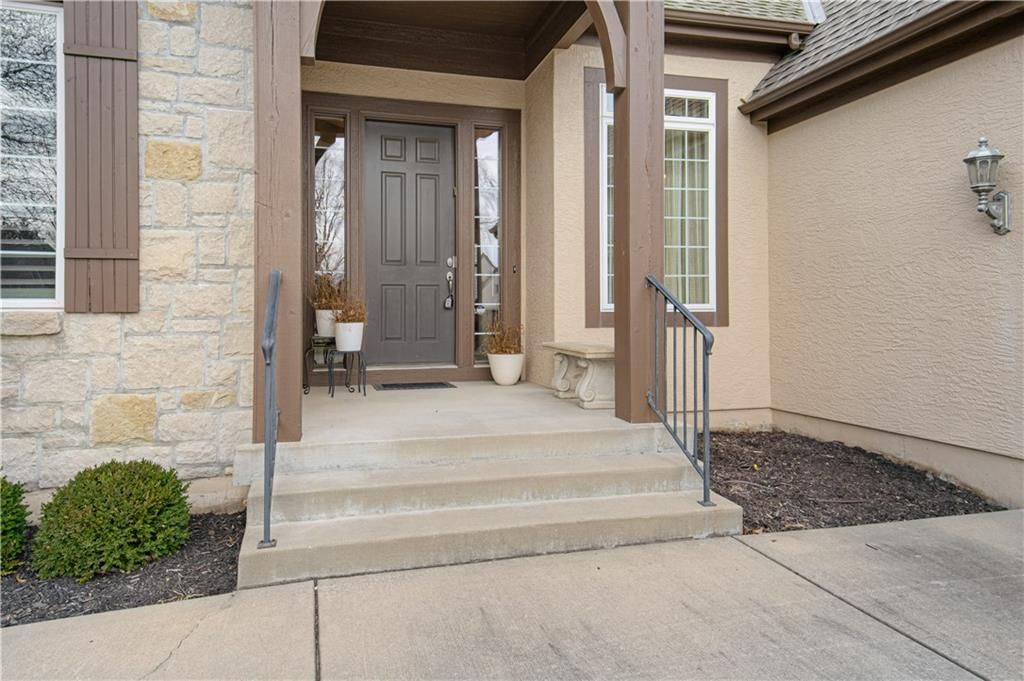 5402 W 141st Terrace — photo 3
