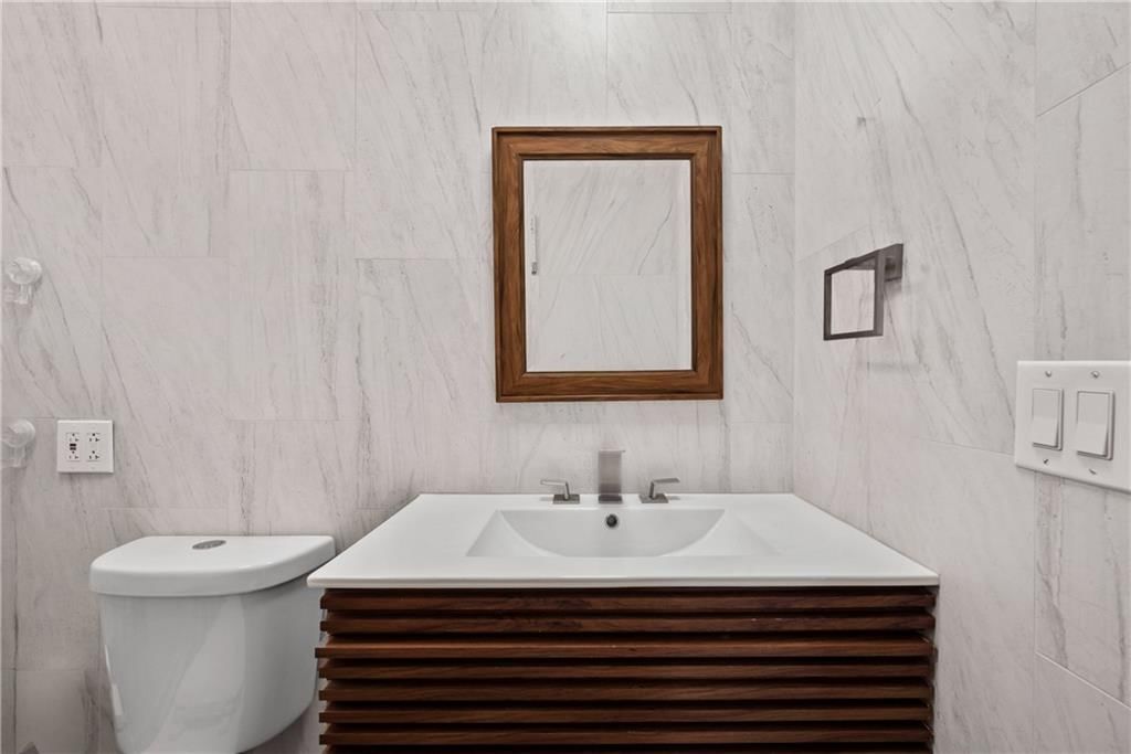 22 Florentina Street — photo 12