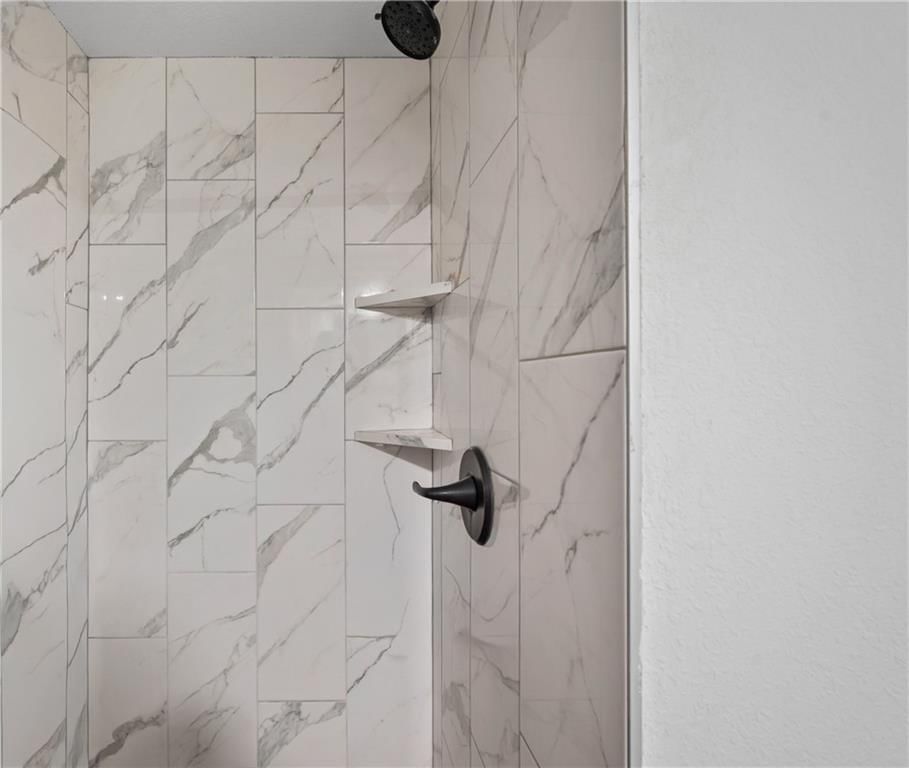 22 Florentina Street — photo 21