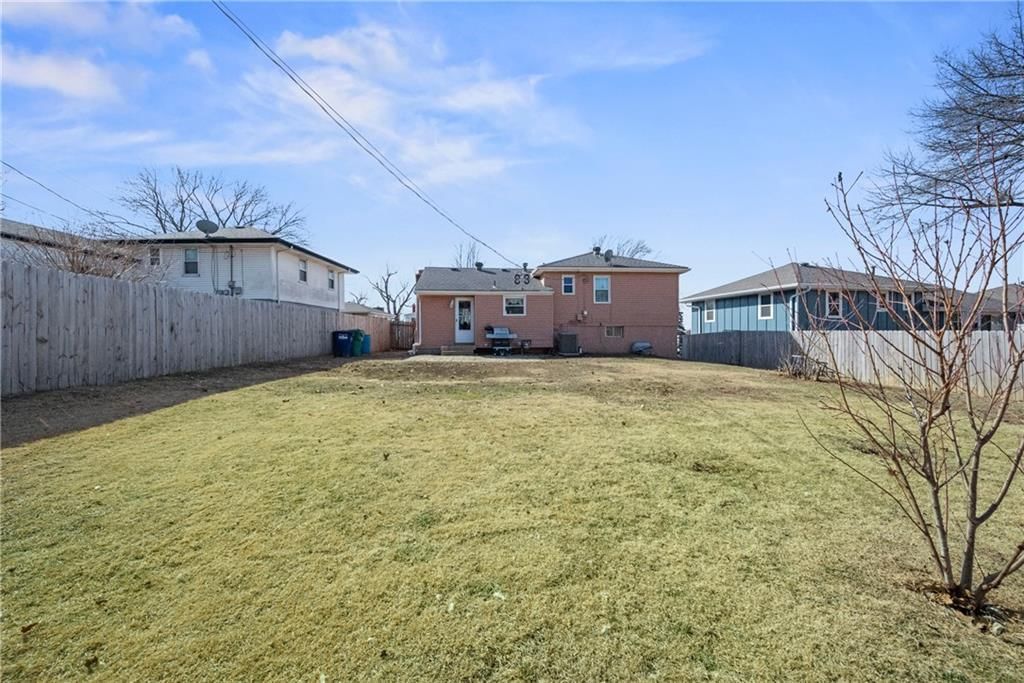 22 Florentina Street — photo 24