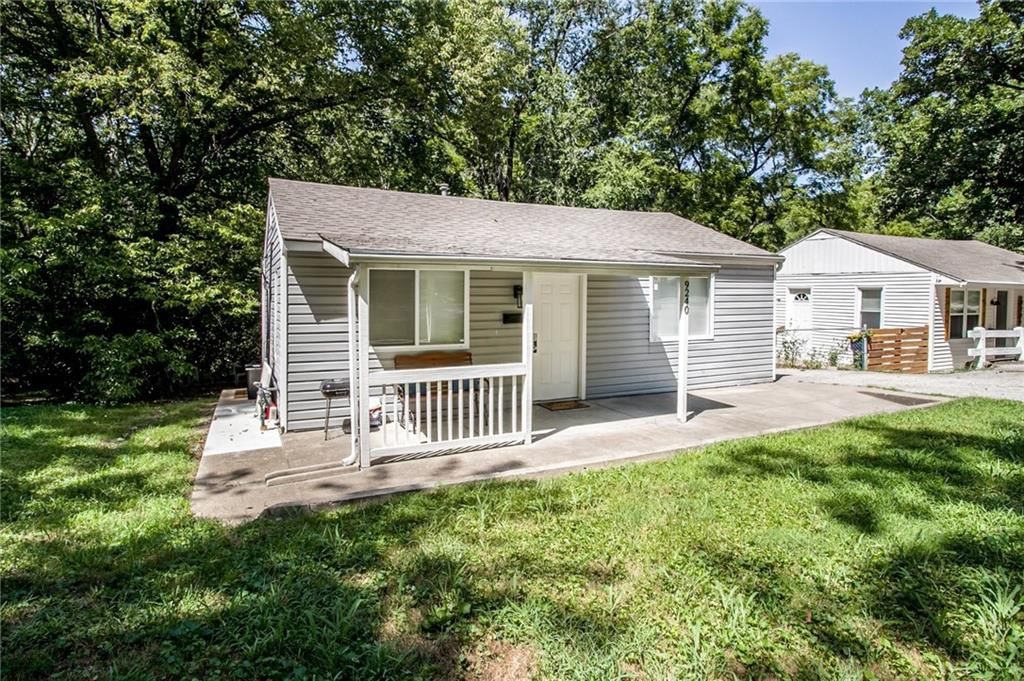9240 Mcgee Street — photo 2