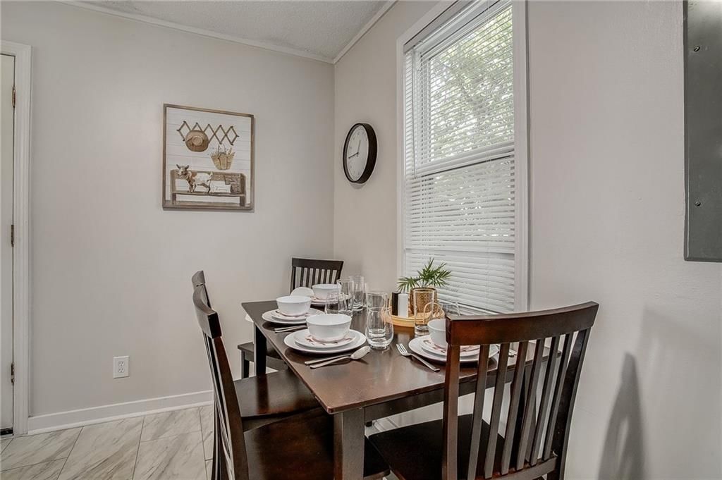9240 Mcgee Street — photo 10