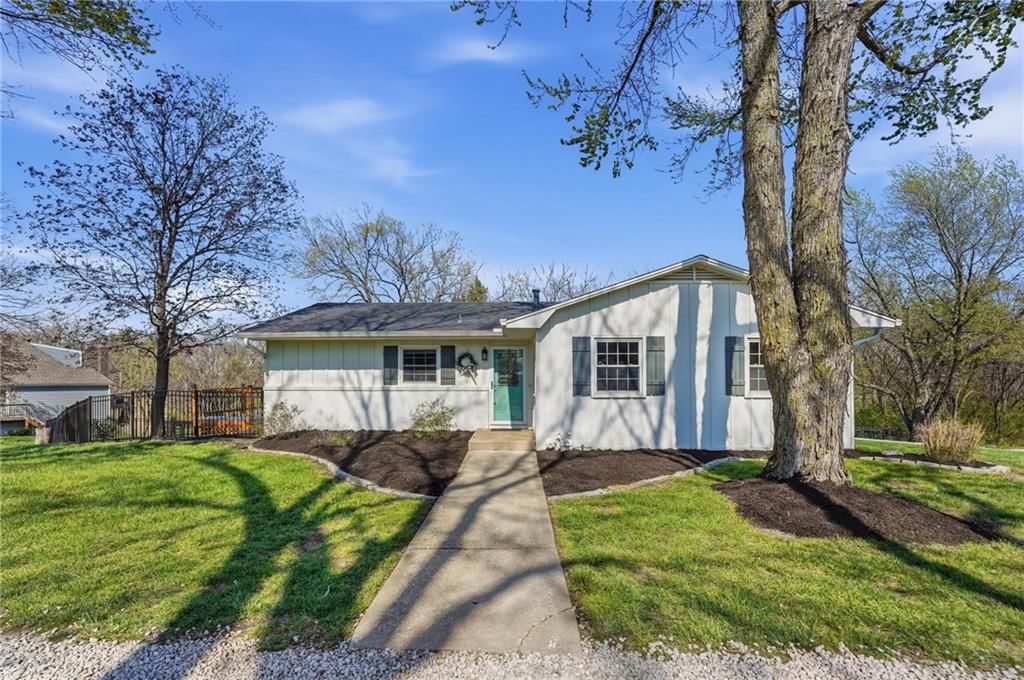 7823 Woodland Drive — photo 5