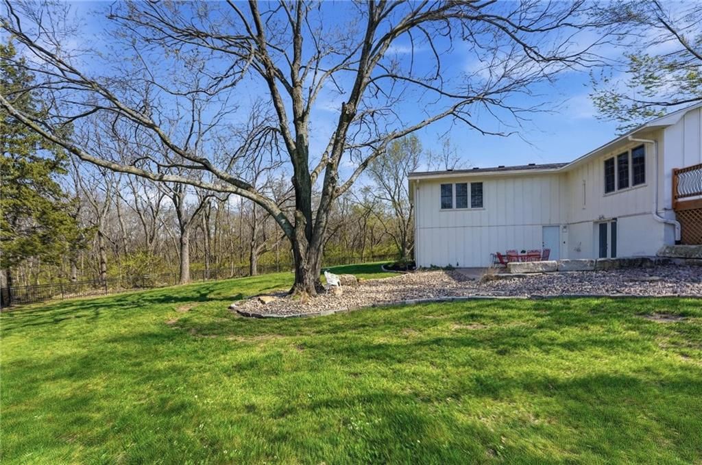 7823 Woodland Drive — photo 40