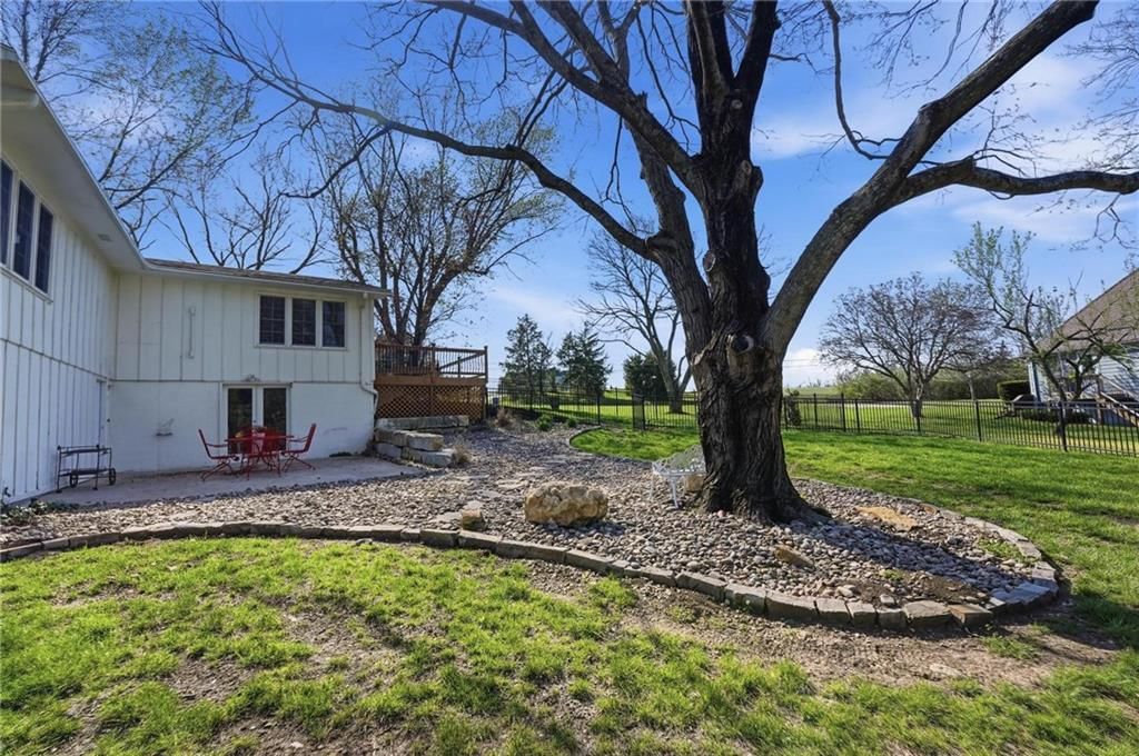 7823 Woodland Drive — photo 41