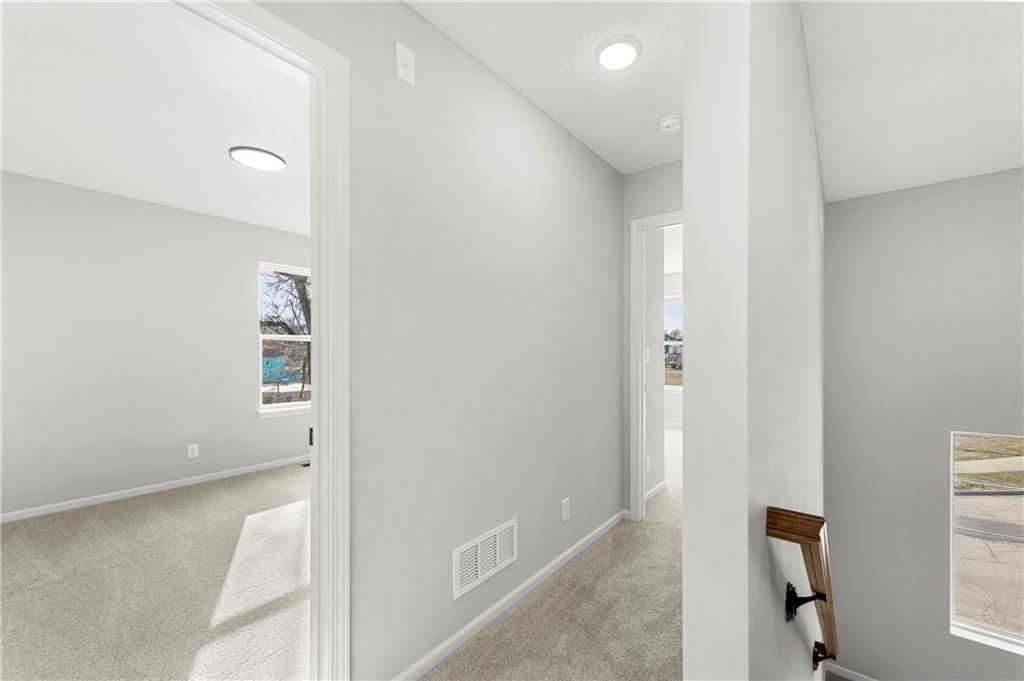 1114 Armstrong Avenue — photo 17