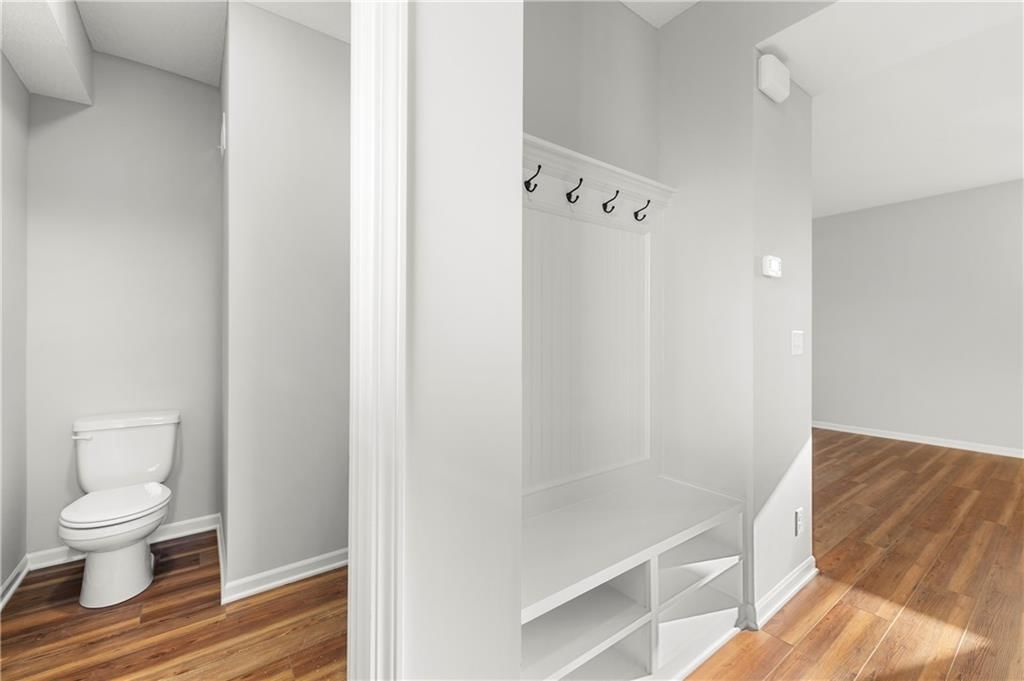 1114 Armstrong Avenue — photo 18