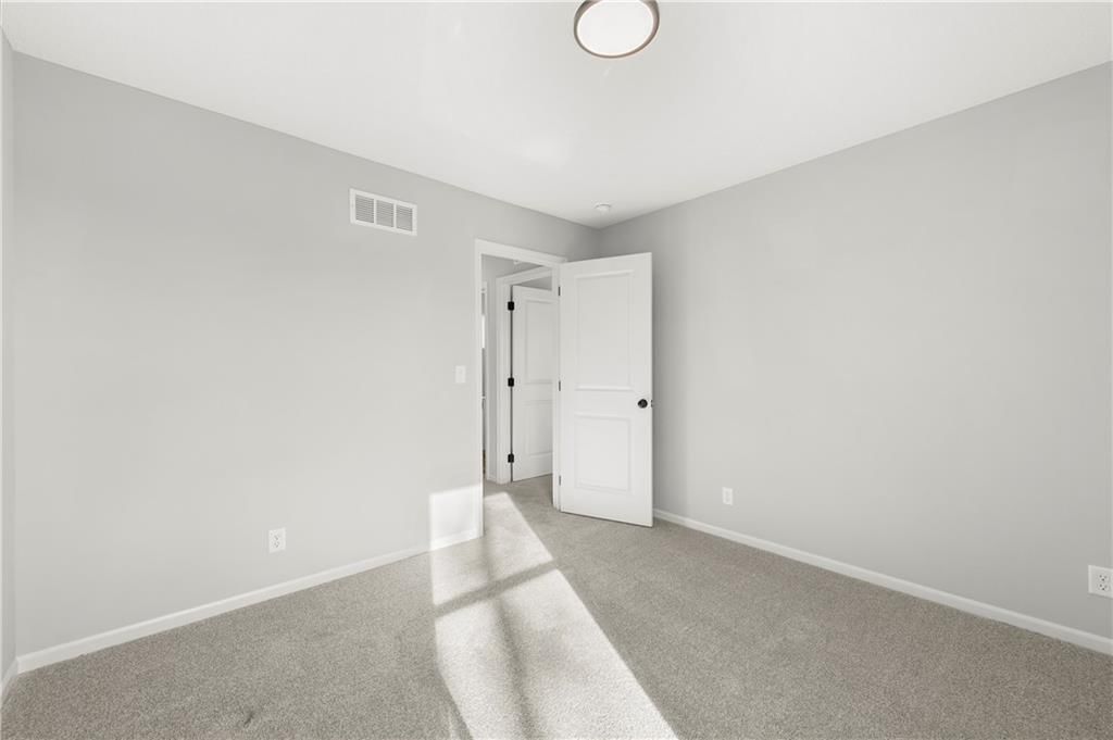 1114 Armstrong Avenue — photo 22