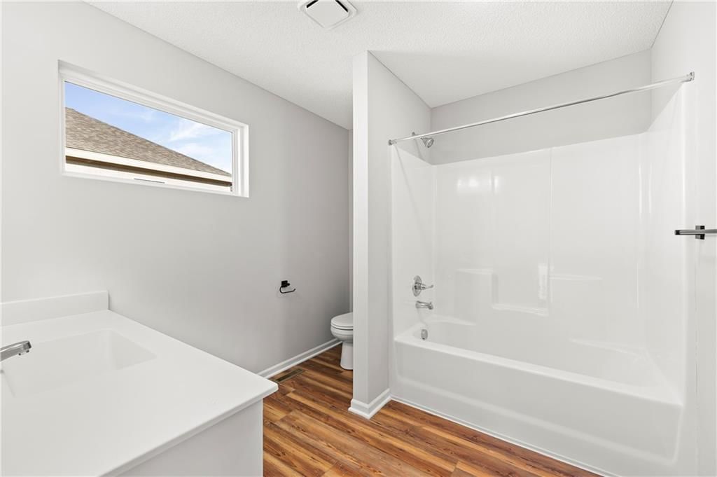 1114 Armstrong Avenue — photo 31