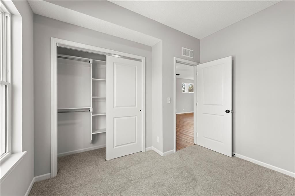 1114 Armstrong Avenue — photo 33
