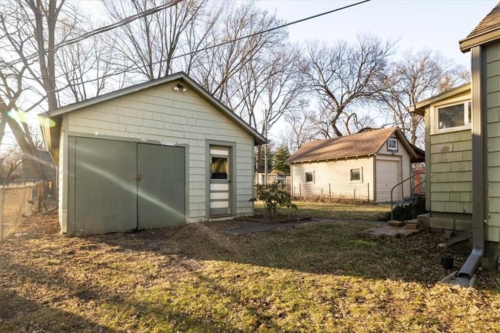 7730 Jefferson Street — photo 18