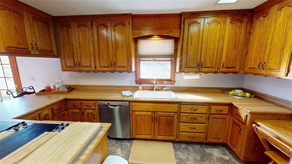 15293 Skyway Drive — photo 16