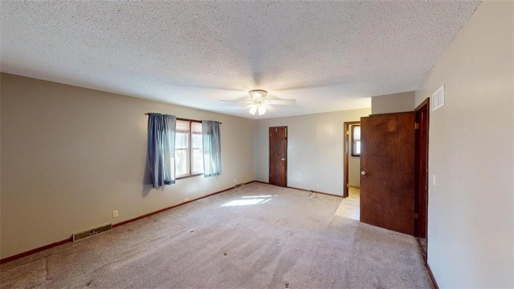15293 Skyway Drive — photo 32