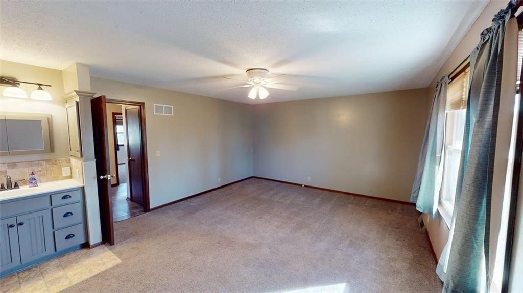 15293 Skyway Drive — photo 35